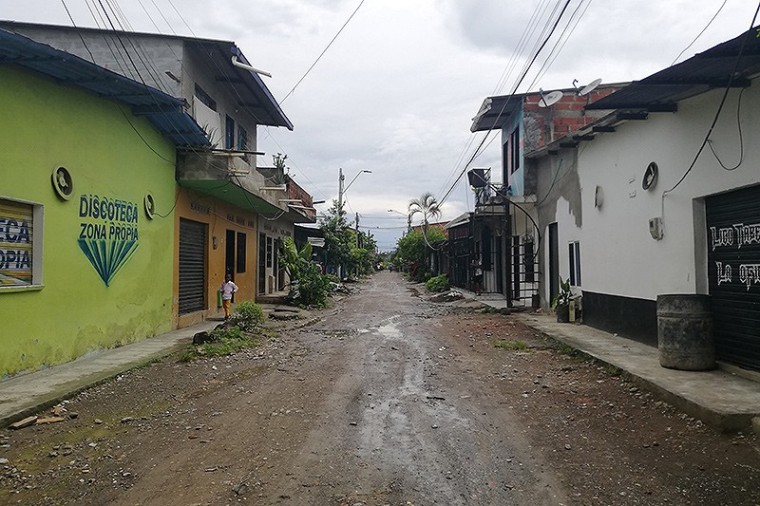 Como muestra de su capacidad de resistir y de sobrevivir a los horrores de la guerra, la comunidad dej&oacute; de llamar a esta la calle de la masacre y la bautiz&oacute; calle de La Esperanza.