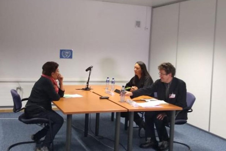 El comisionado Alejandro Valencia y Catalina D&iacute;az de la JEP.