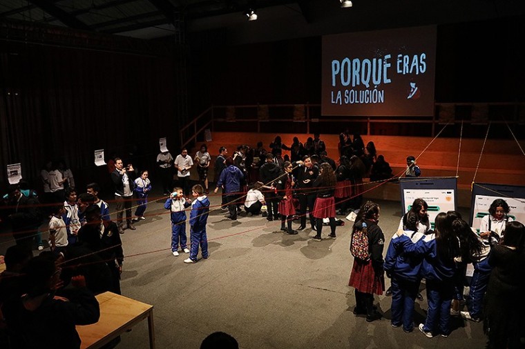 Un viaje por la verdad, con pasaporte para ni&ntilde;os, ni&ntilde;as y j&oacute;venes