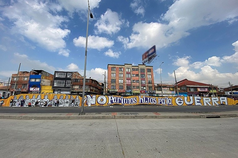 &ldquo;No parimos hijos pa&rsquo; la guerra&rdquo;, un mural por la verdad de las v&iacute;ctimas de ejecuciones extrajudiciales
