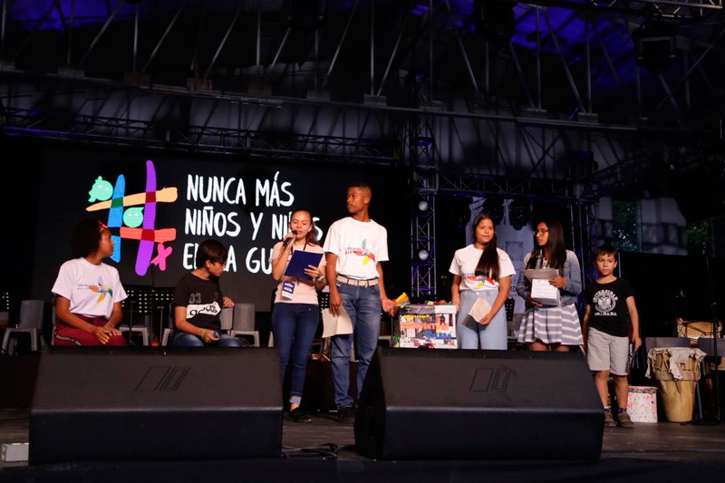 Encuentro por la Verdad #NuncaM&aacute;sNi&ntilde;osYNi&ntilde;asEnLaGuerra