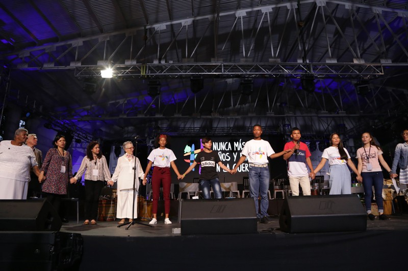 Ni&ntilde;as, ni&ntilde;os y adolescentes le hablaron a Colombia