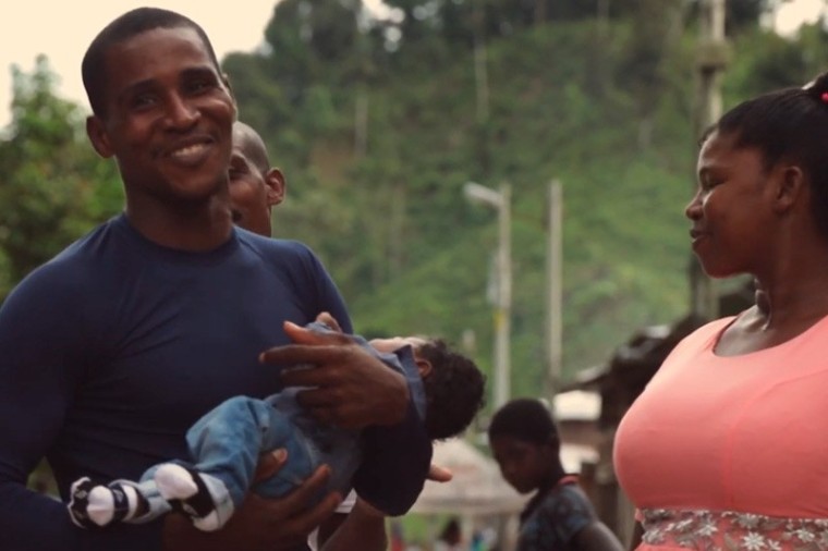 Mand&eacute; quiere reescribir su historia como una comunidad de paz