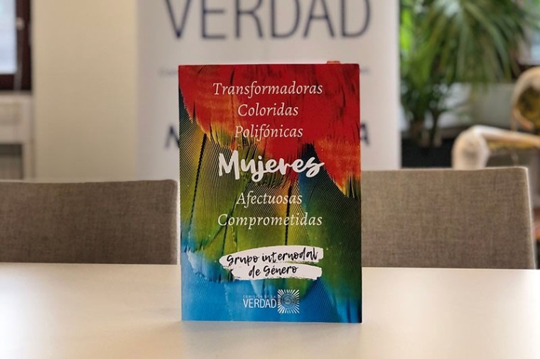 Mujeres colombianas por una verdad completa: un encuentro por la gratitud y resiliencia 