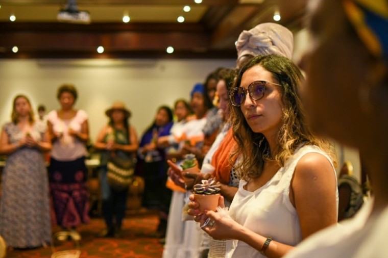 Organizaciones de mujeres y personas LGBTIQ+ recibieron el Informe Final y Legado de la Comisi&oacute;n