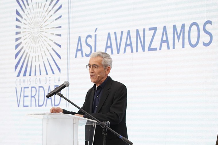La Comisi&oacute;n de la Verdad le rinde cuentas al pa&iacute;s 