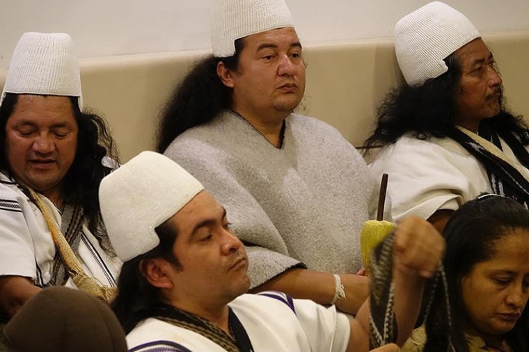 Hist&oacute;rico acuerdo entre la Comisi&oacute;n de la Verdad y los pueblos ind&iacute;genas para lograr una verdad plural del conflicto