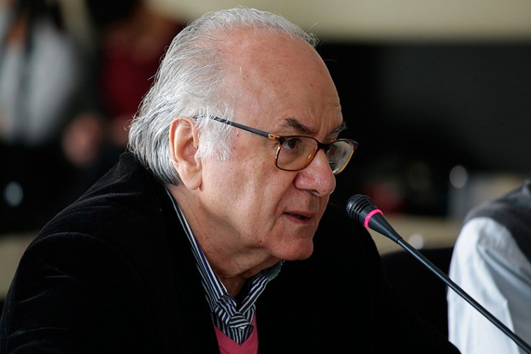 &ldquo;Los j&oacute;venes quieren paz, quieren democracia, porque saben que ellos ser&iacute;an las v&iacute;ctimas de futuros conflictos&rdquo;: Boaventura de Sousa