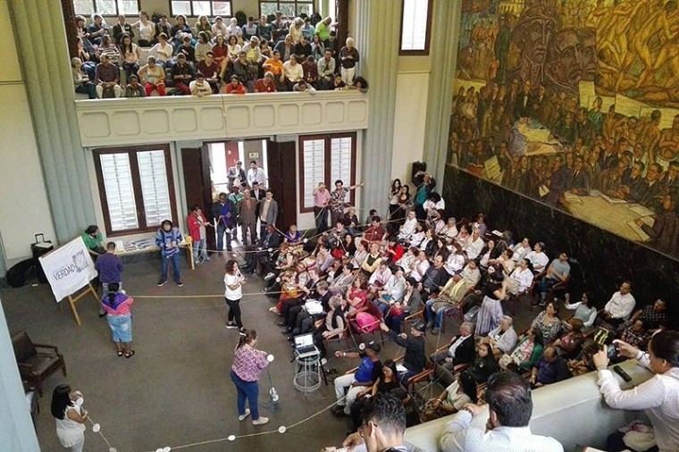El D&iacute;a Nacional de la Memoria y la Solidaridad con las V&iacute;ctimas fue la fecha escogida para la apertura de la Casa de la Verdad de Medell&iacute;n. 