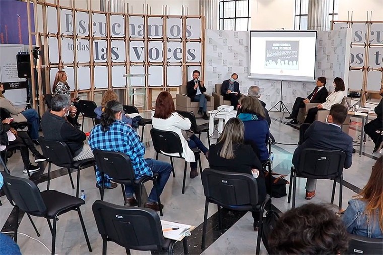 La Comisi&oacute;n de la Verdad y JEP revelan cifras de la violencia contra la Uni&oacute;n Patri&oacute;tica