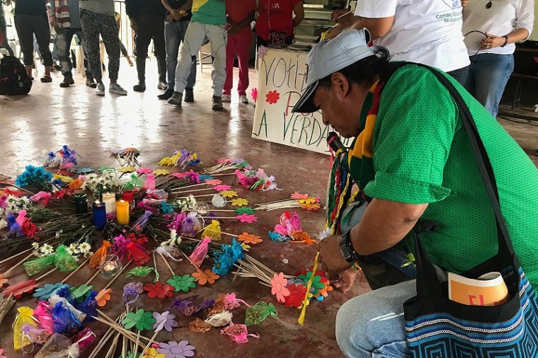 Historias de victimizaci&oacute;n y resistencia tuvieron un lugar en el taller 'Voces por la verdad'.