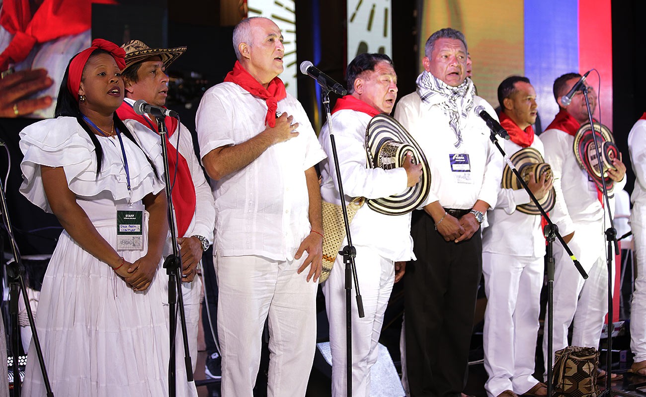 El canto para regresar al alma de un pa&iacute;s roto