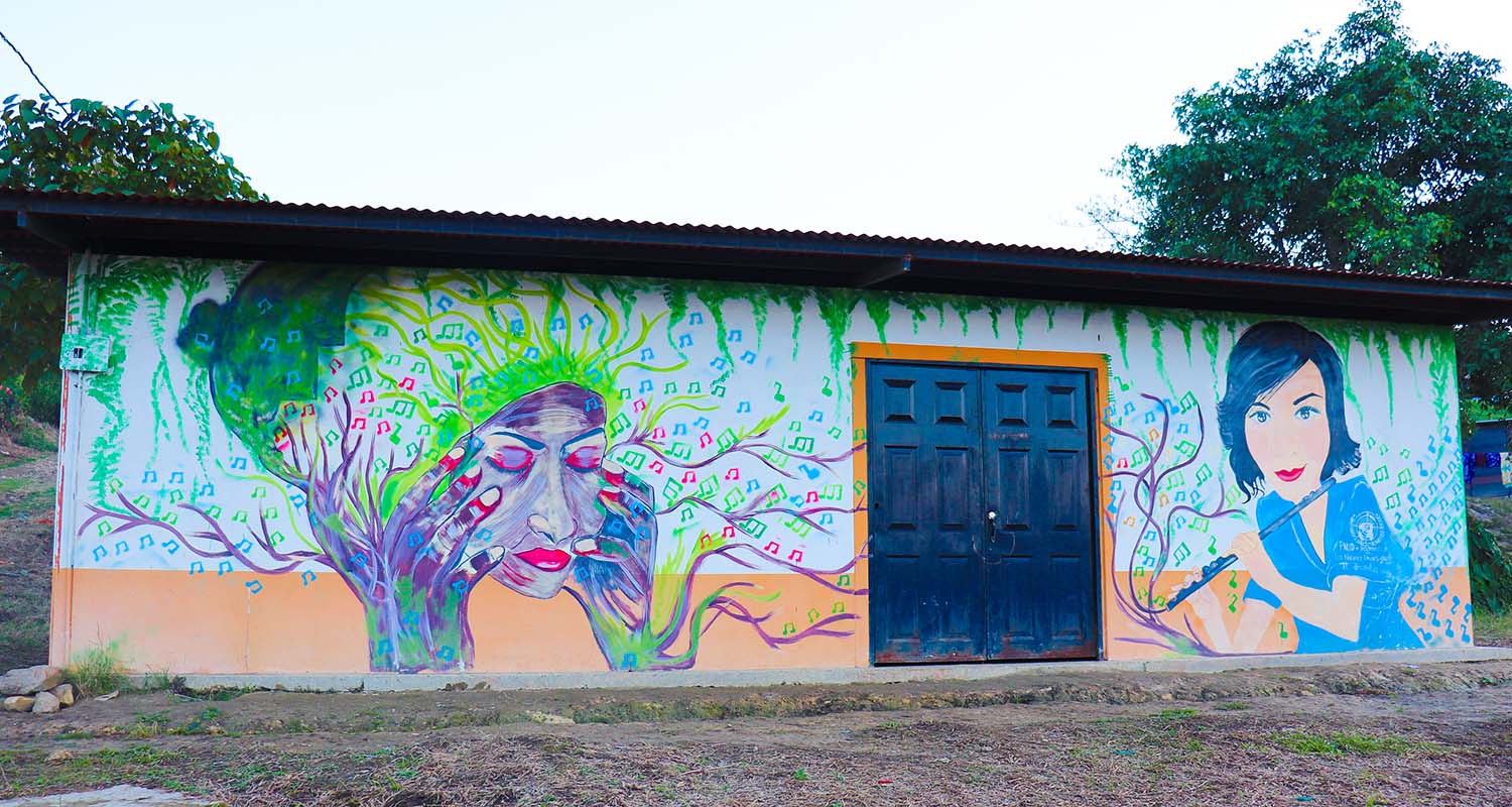 A trav&eacute;s del lente de los hijos e hijas de la paz