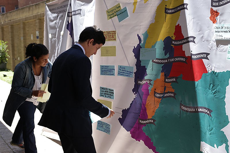 La Comisi&oacute;n de la Verdad articula su trabajo con iniciativas de la sociedad civil y los cooperantes internacionales que las apoyan