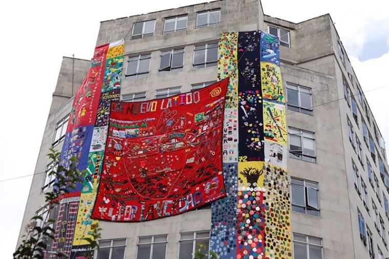 Unidos tejemos nuevos latidos por la verdad