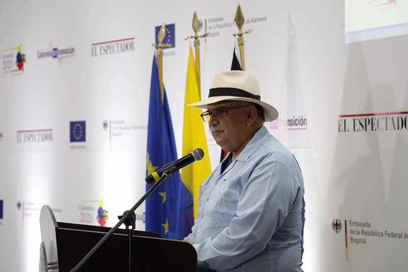 &ldquo;La paz no es esquiva, nosotros somos los esquivos a la paz&rdquo;