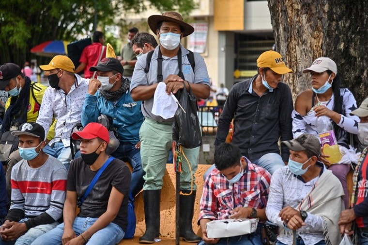 &ldquo;Al paro nos sumamos porque no admitimos otro siglo de guerras y de atropellos contra el campesinado&rdquo;