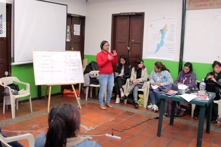 Primer encuentro con la Mesa de Pueblos Ind&iacute;genas V&iacute;ctimas en Bogot&aacute;