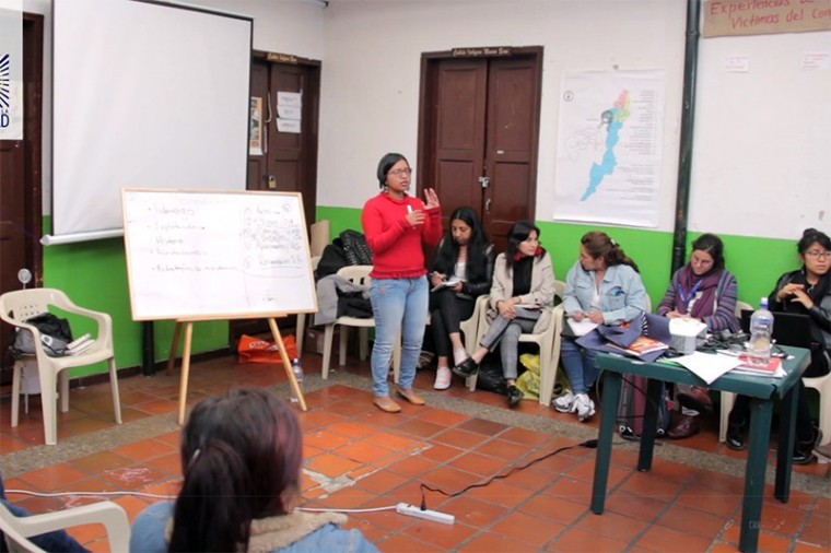 Primer encuentro con la Mesa de Pueblos Indígenas Víctimas en Bogotá