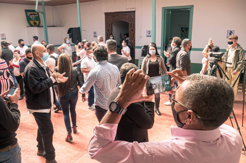 &ldquo;Jam&aacute;s volveremos a usar las armas para defender nuestros ideales&rdquo;