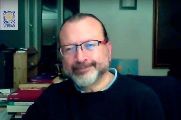 &ldquo;Si no se acaba la injusticia y la marginalidad, el fin de la guerra se queda en el papel&rdquo;: William Ospina